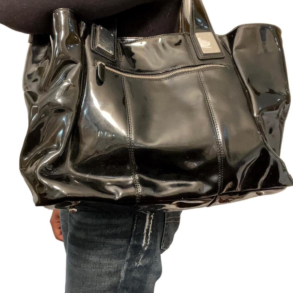 PRESA Black Patent Leather Shoulder Tote Bag